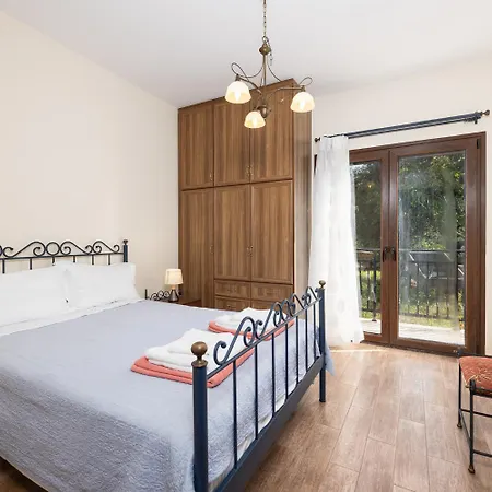 빌라 Ariadne Apergátika